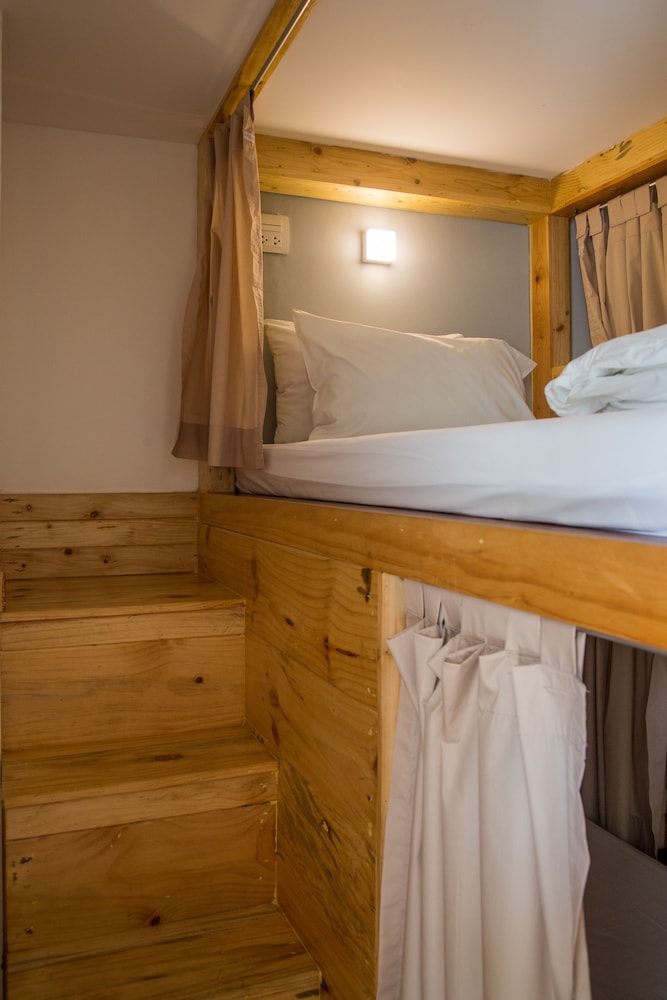 Private 6 Beds Dormitory photo 1