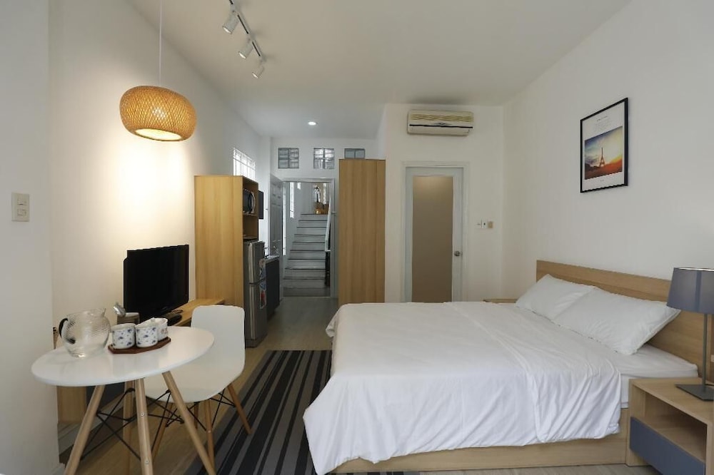 Executive Studio Suite