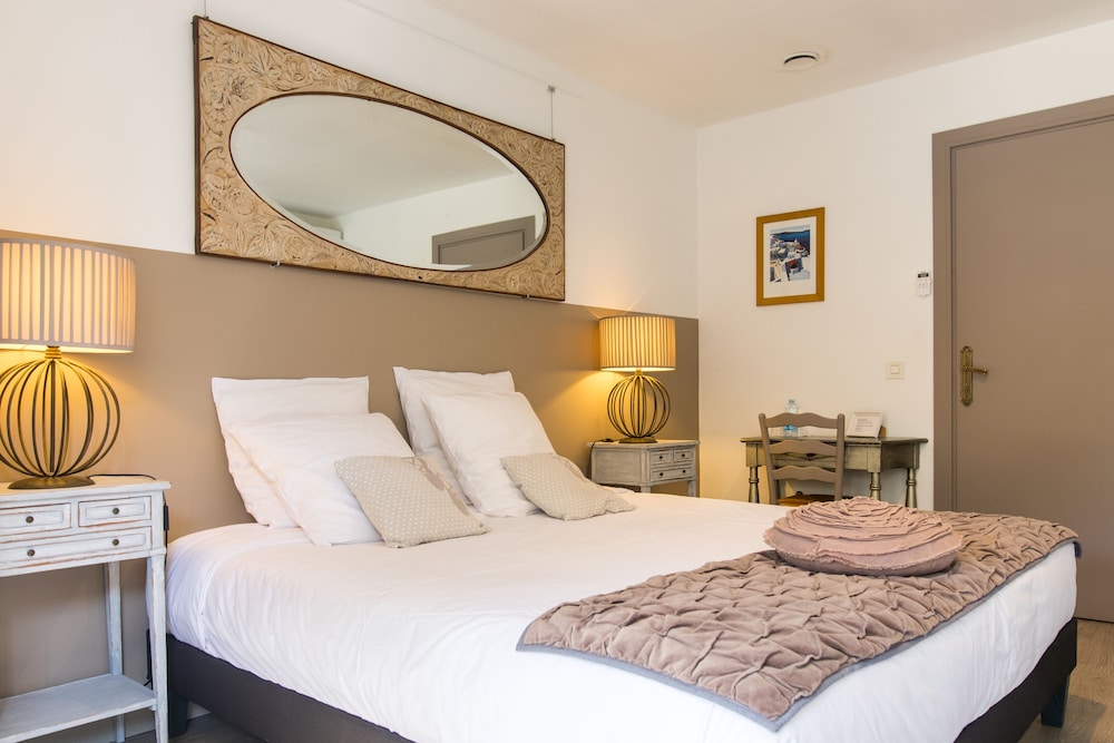 Luxury Suite, Ensuite, Garden View (Terrasse ombragée King) photo 1