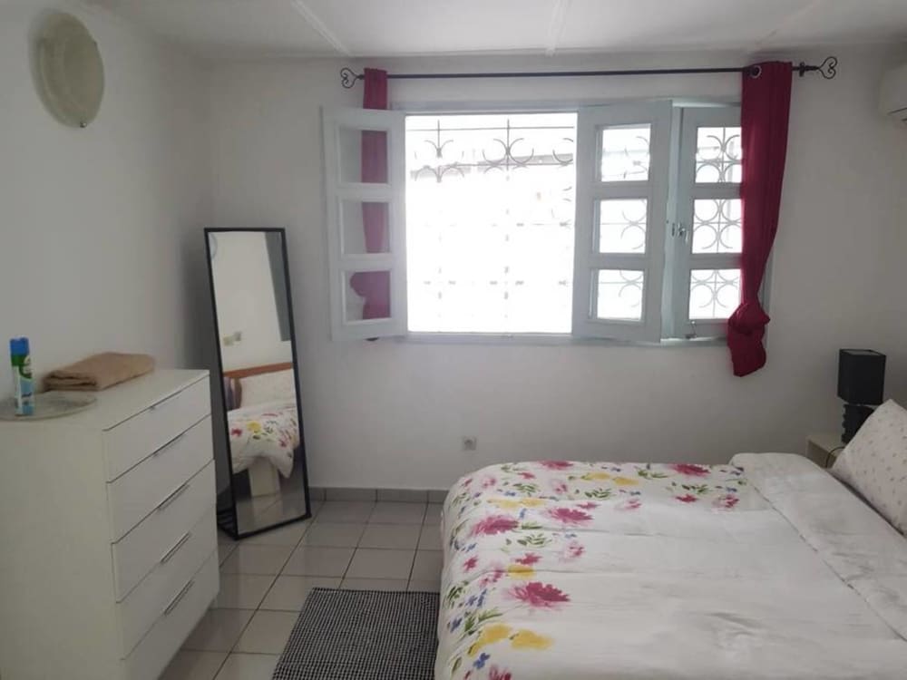 Comfort Townhome, 2 Bedrooms photo 3