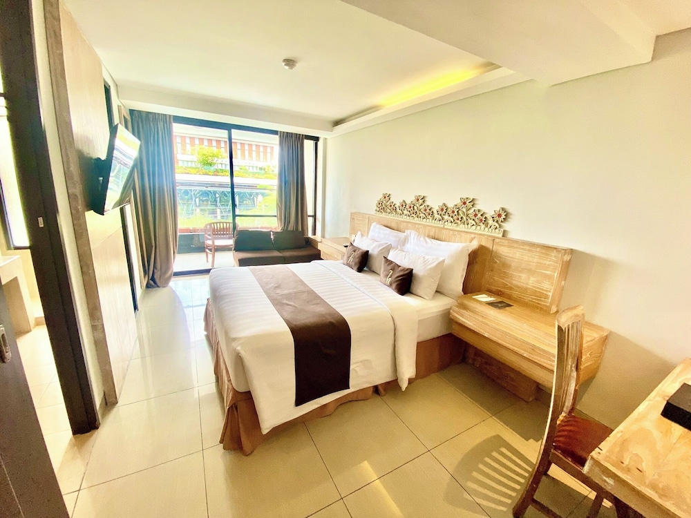 Junior Room