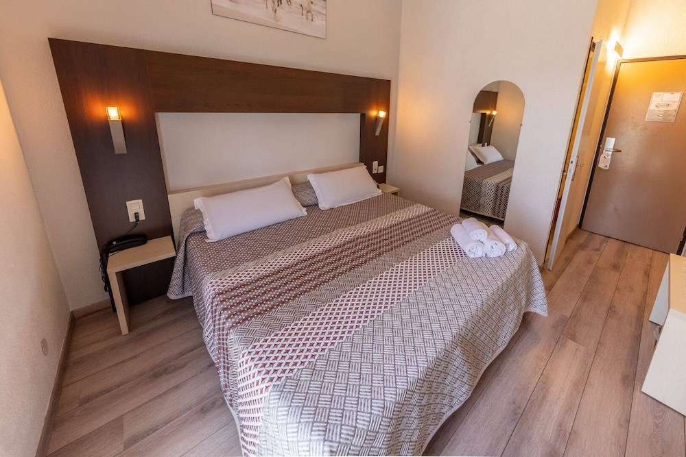 Exclusive Twin Room (Floor)