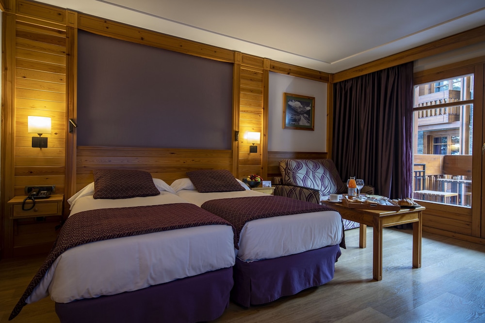Double Room, Mountain View photo 3