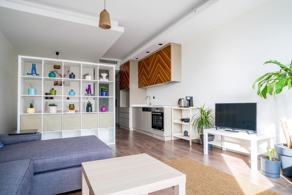 Apartment photo 1