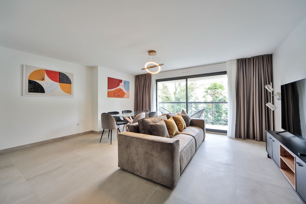 Business Apartment photo 1