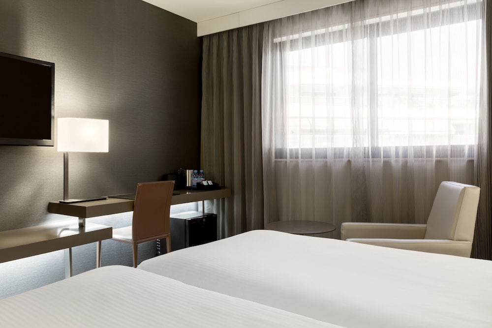 Family Suite, 2 Twin Beds, City View