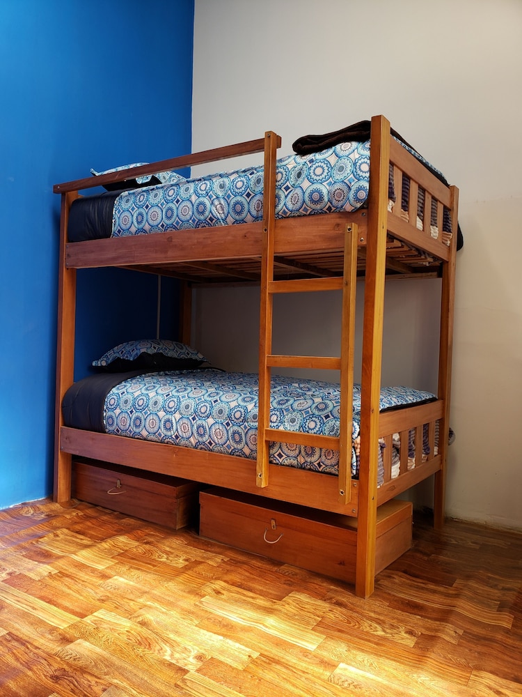 Economy Shared Dormitory, Mixed Dorm photo 2