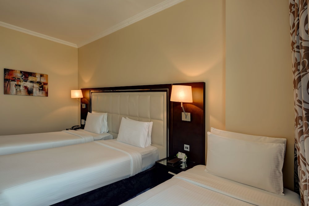 Superior Room, 3 Twin Beds