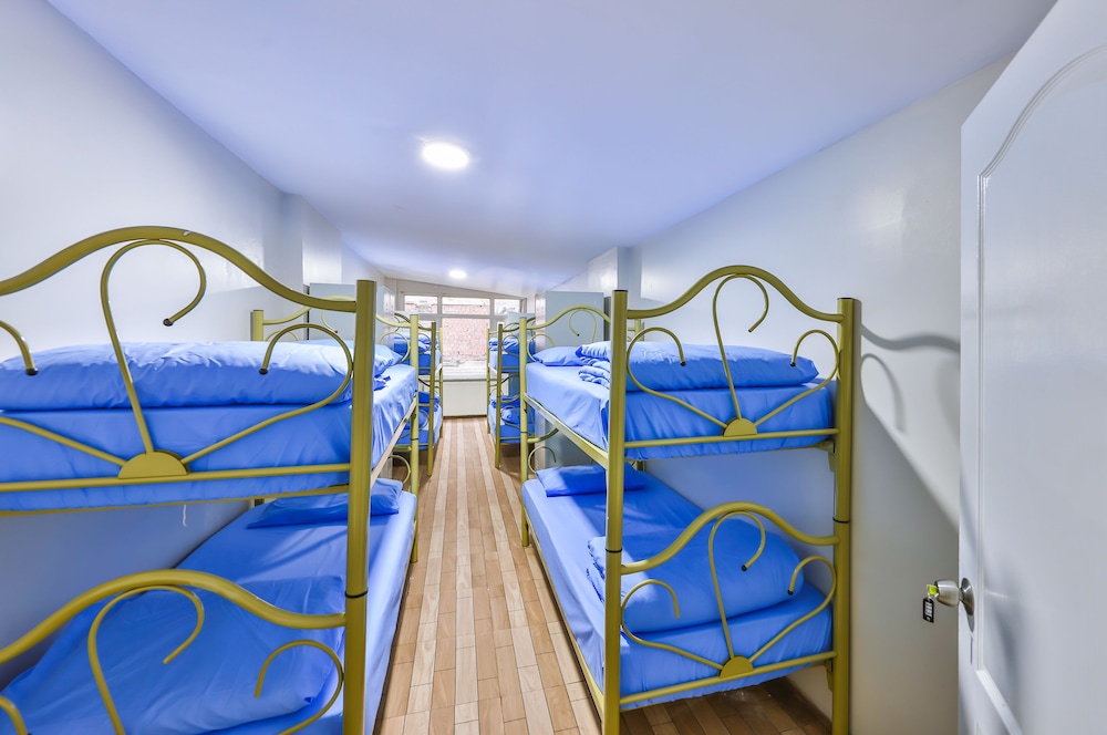 Economy Shared Dormitory, Men only photo 3