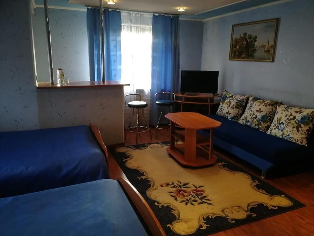 Family Room (#2) photo 1