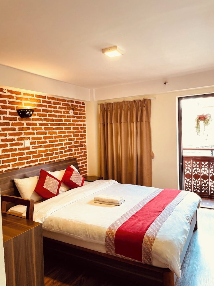 Deluxe Double or Twin Room, 1 Queen Bed, Valley View photo 1