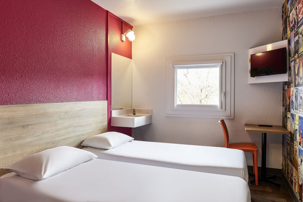 Room, 2 Twin Beds (Side Car) photo 3
