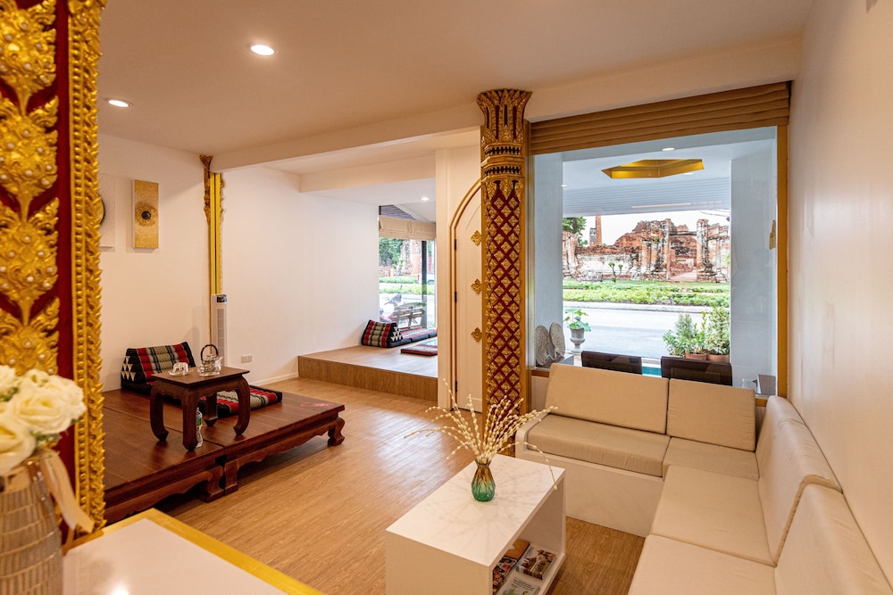 Royal Suite - Photo 10