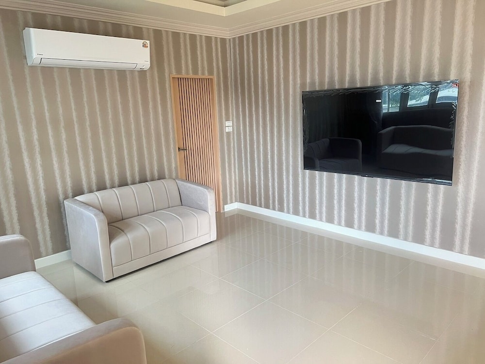 Royal Suite photo 3