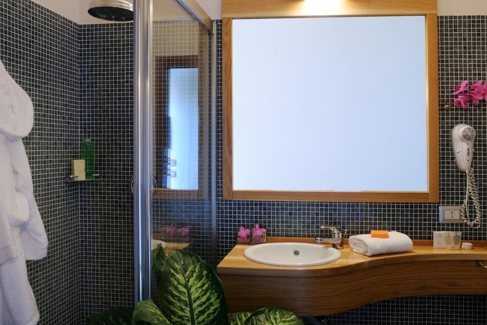 Superior Double Room, Garden View - Photo 2