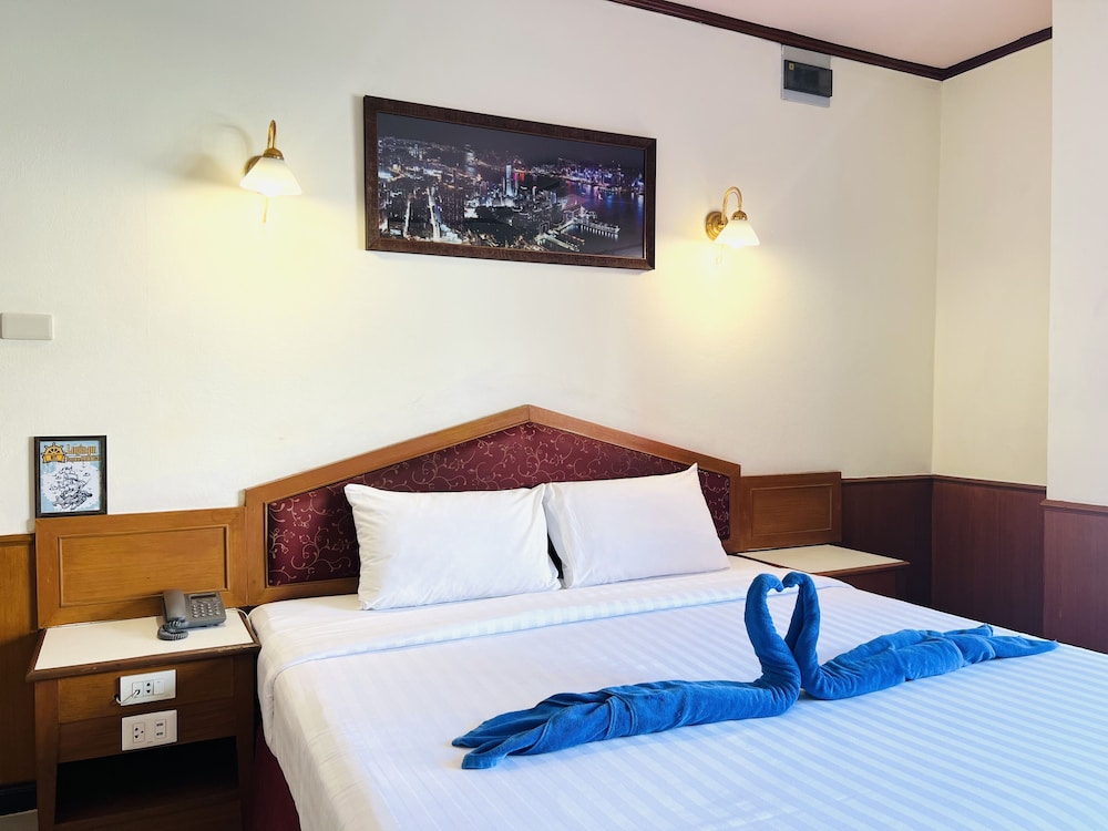 room photo