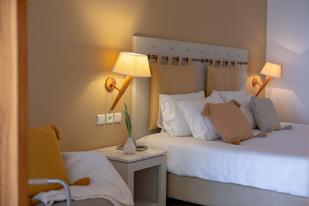 Double Room, Sea View - Photo 9