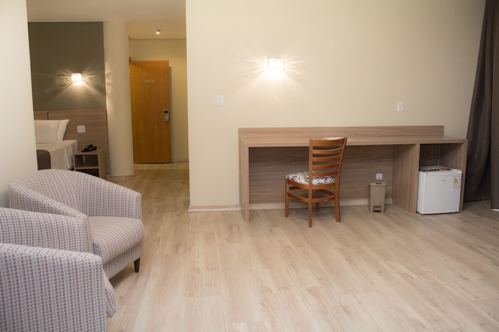 Suite (Real) photo 3