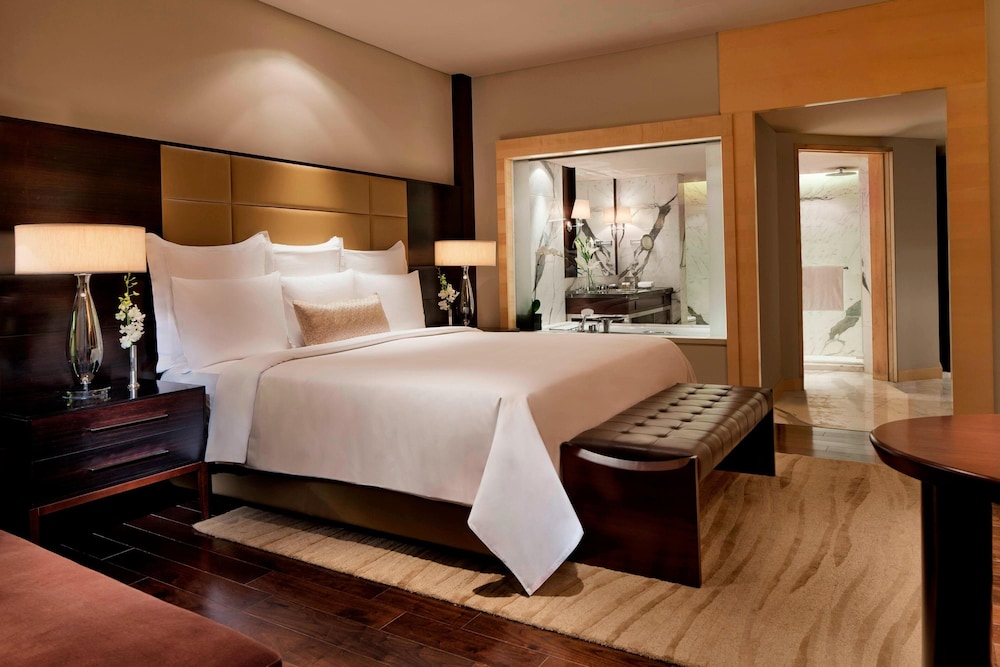 Executive Room, 1 King Bed photo 1
