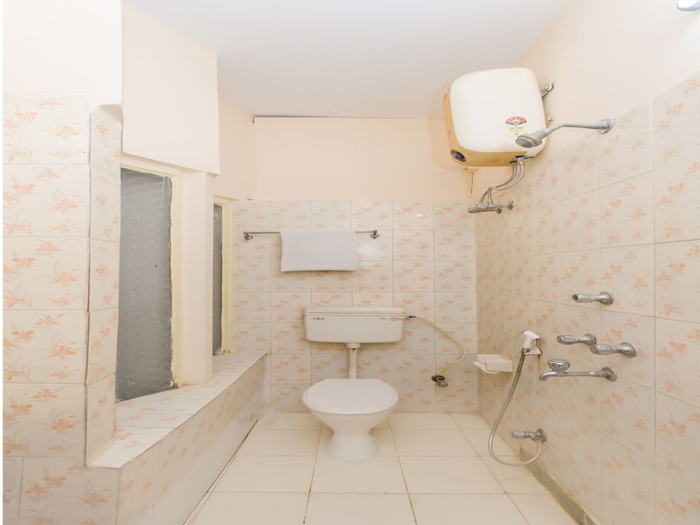 Double Or Twin Room photo 3