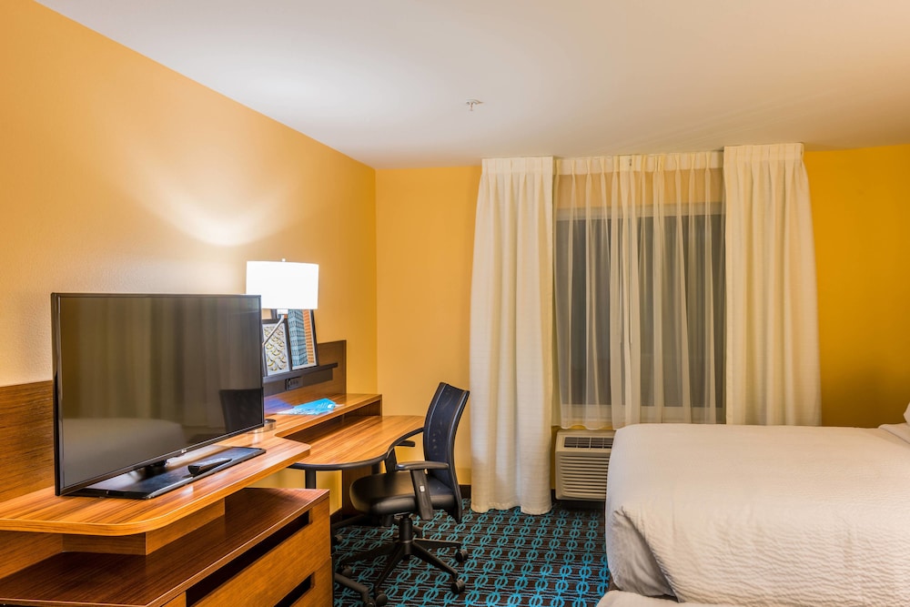 Room, 2 Queen Beds (Hearing Accessible)