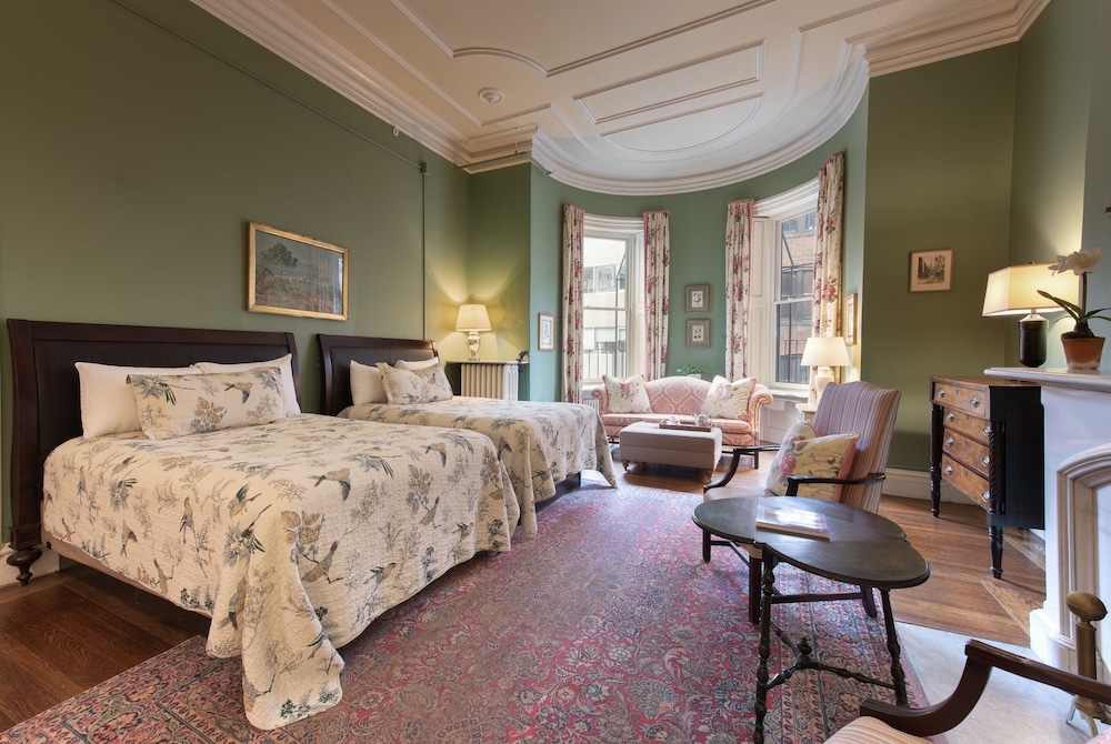 Superior Double Room, Ensuite (Two Full Beds) photo 2