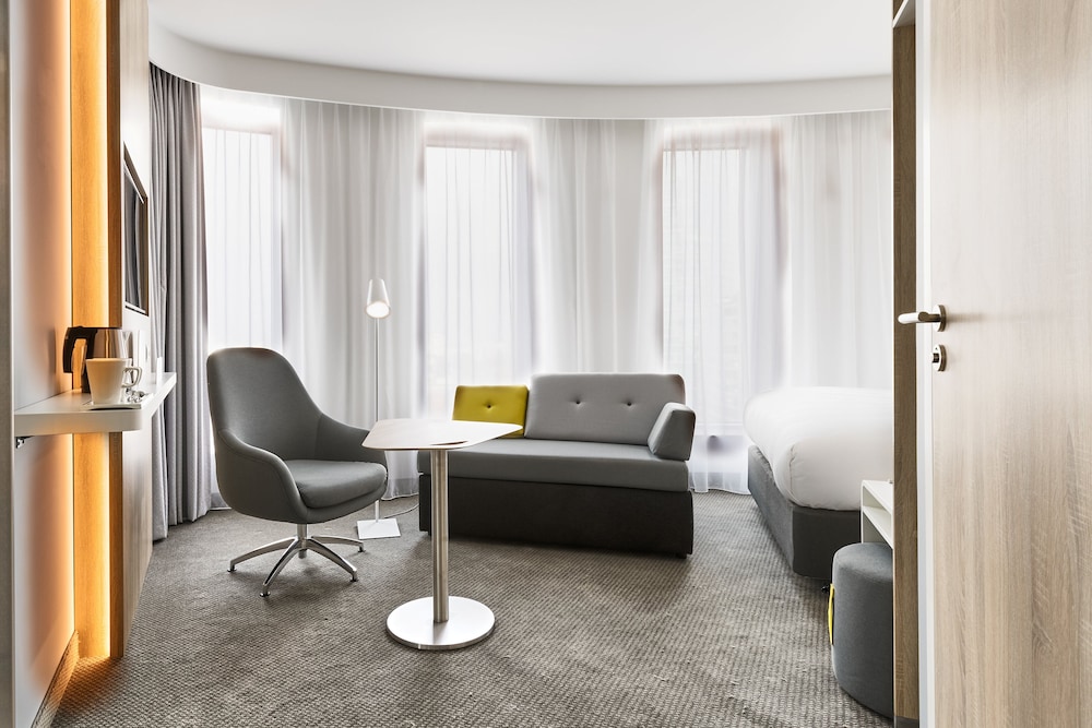 Standard Room, 1 Double Bed with Sofa bed, City View - Photo 6