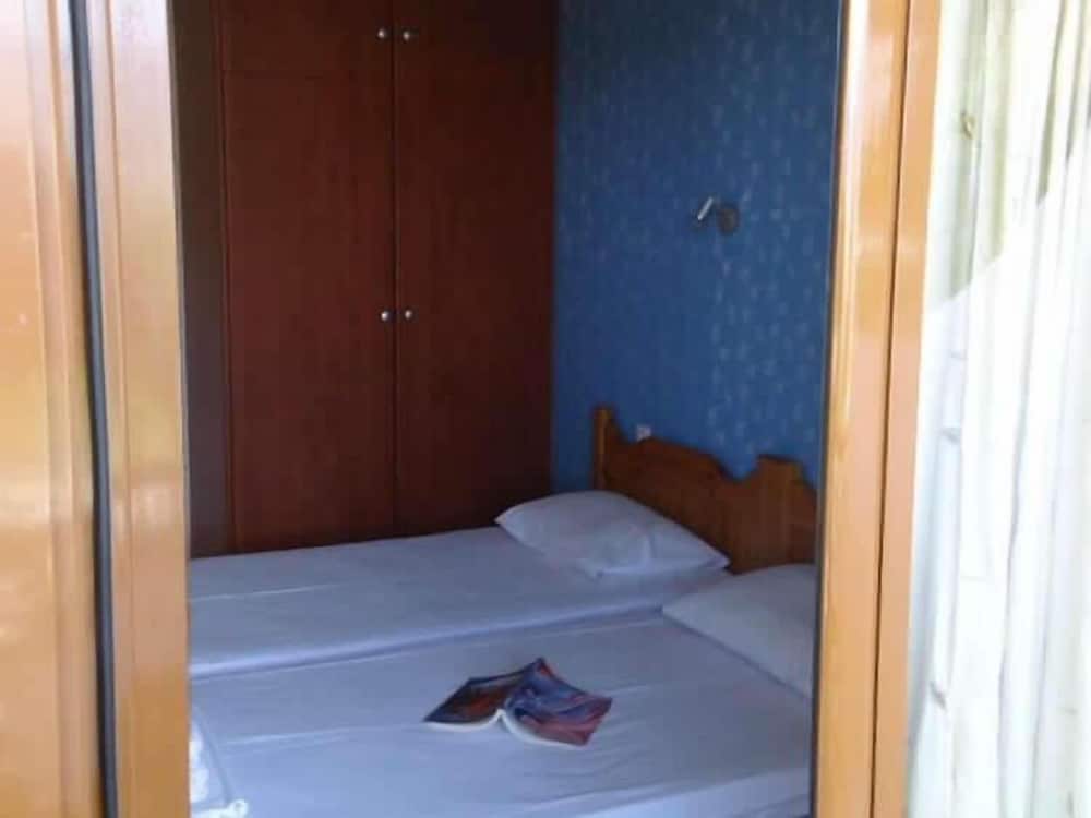 Apartment, 2 Bedrooms, Garden View photo 1
