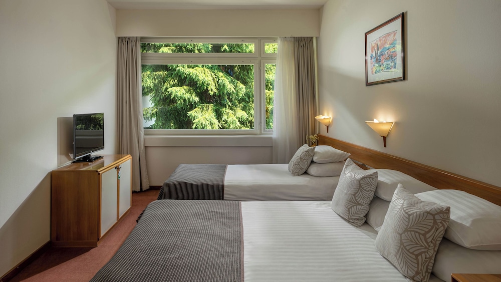 Superior Double Room, Park Side photo 2