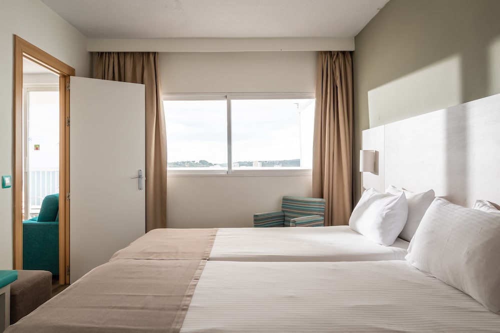 Family Apartment, 2 Bedrooms, Sea View