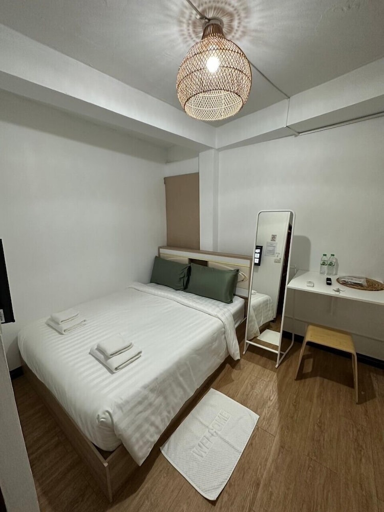 Single Room photo 1