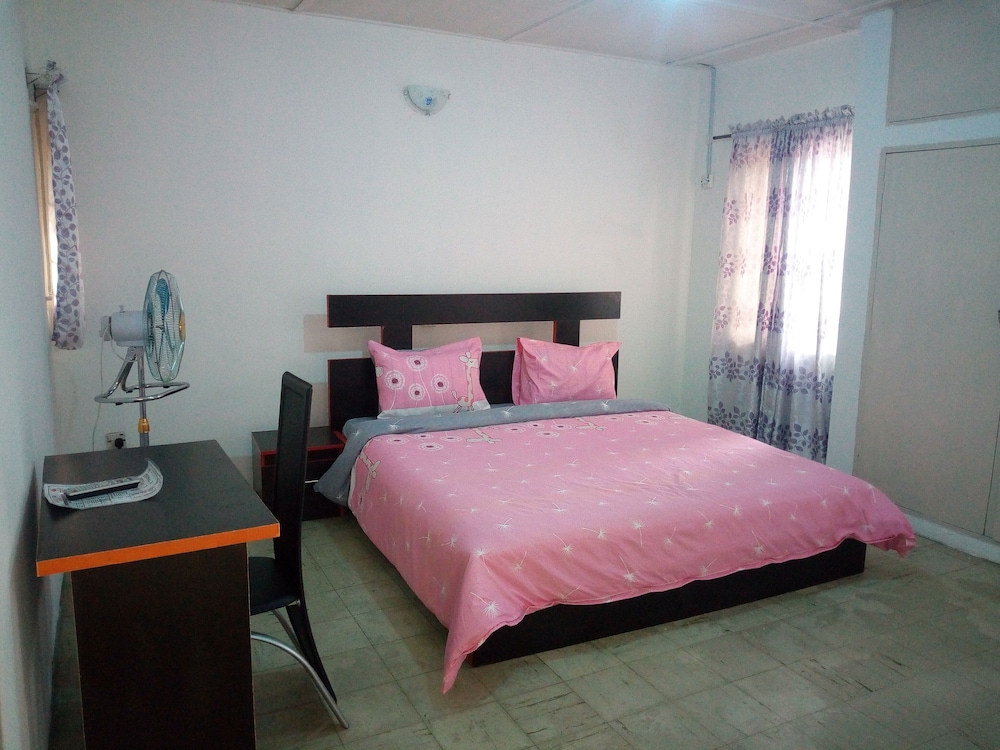 Single Room photo 3