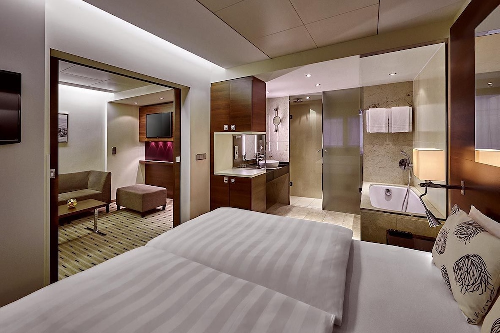Suite (Spagos)