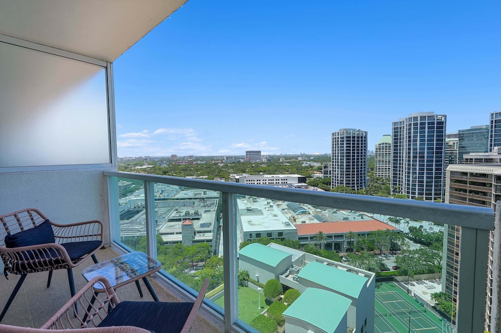 Comfort Studio, Balcony, Ocean View photo 2