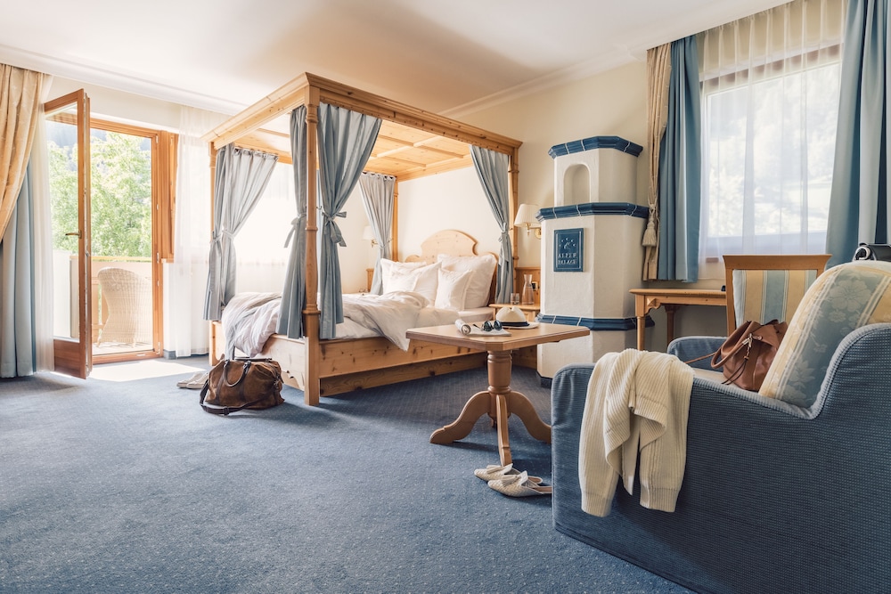 Double Room (Romanticism) - Photo 1