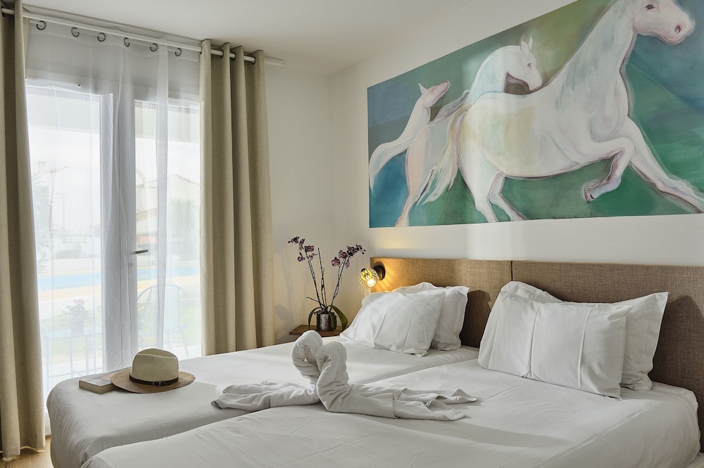 City Twin Room photo 1
