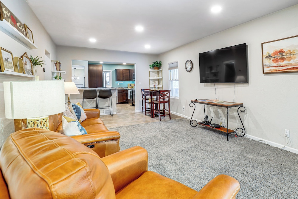 House (4 Bedrooms) photo 1