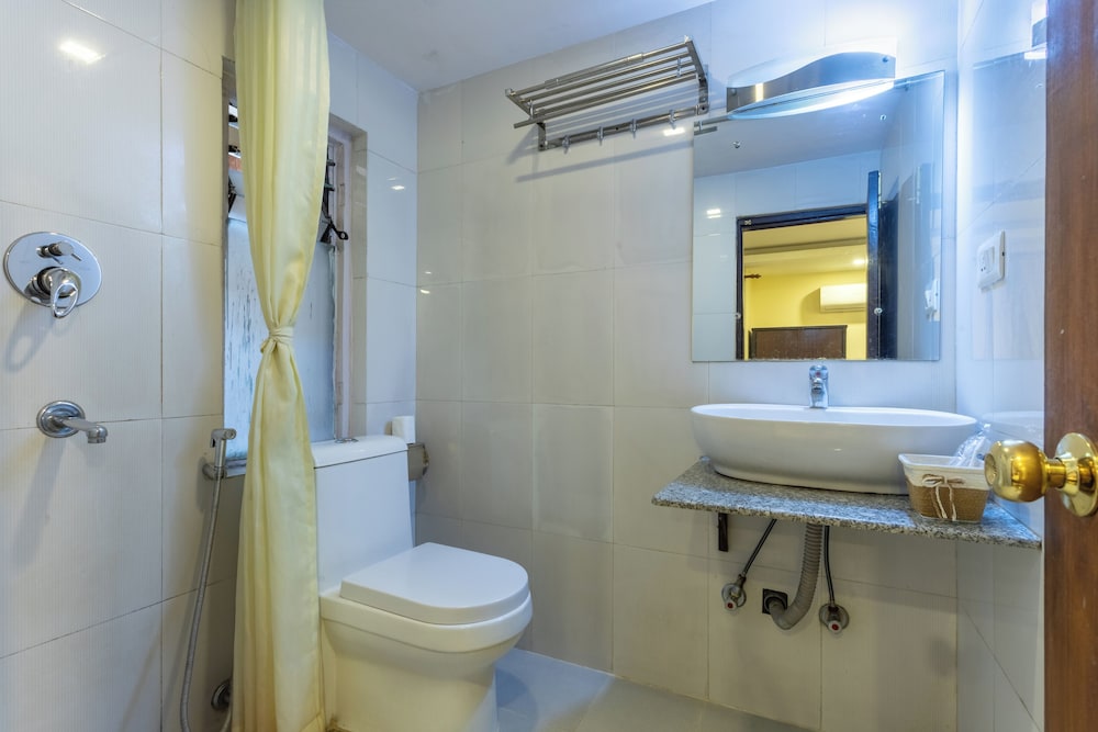 Standard Double Room - Photo 6