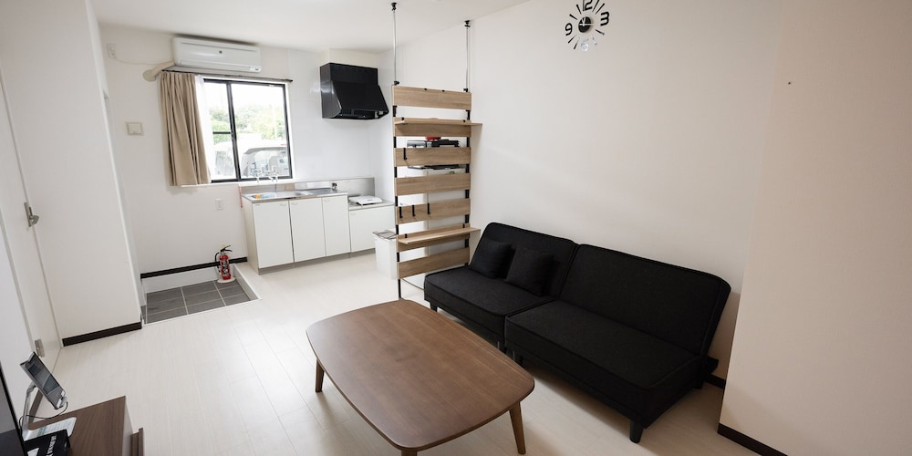 Basic Apartment