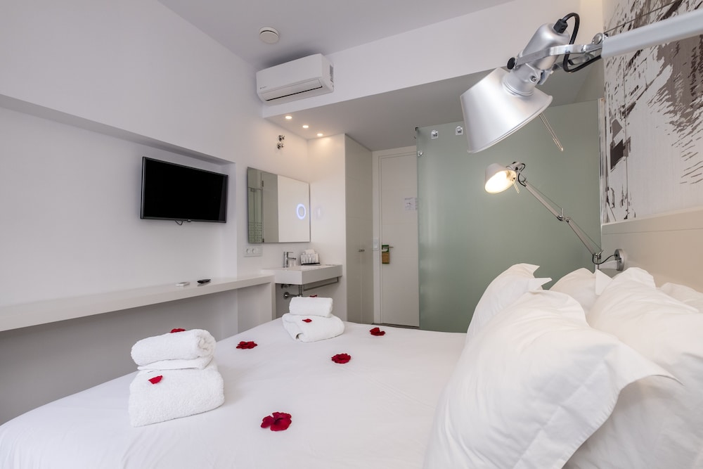 Economy Double Room, Terrace photo 2