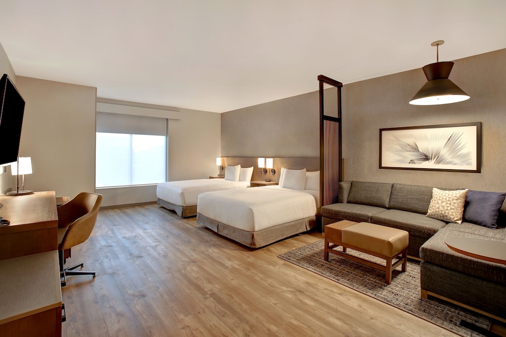 Room (2 Queen Beds and Sofa Bed, Waterfront) - Photo 1