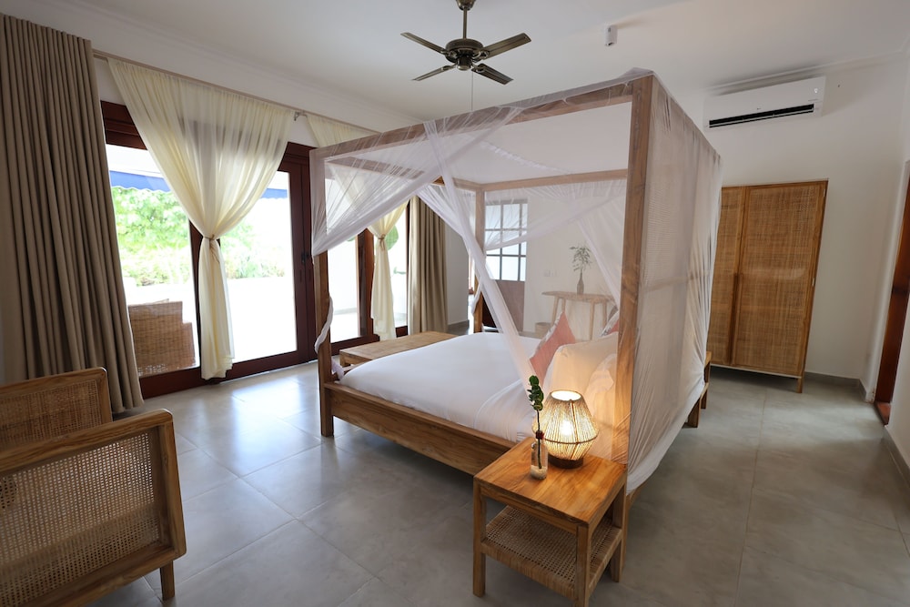 Family Villa, 2 Bedrooms, Beach View, Beachfront photo 1