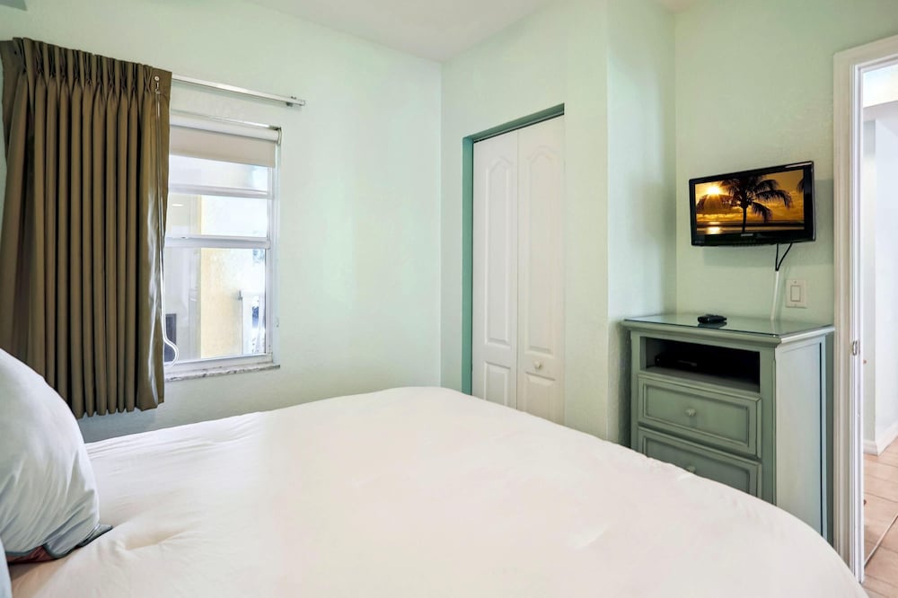 Condo, Multiple Beds (Sunset Vistas 206S) photo 1