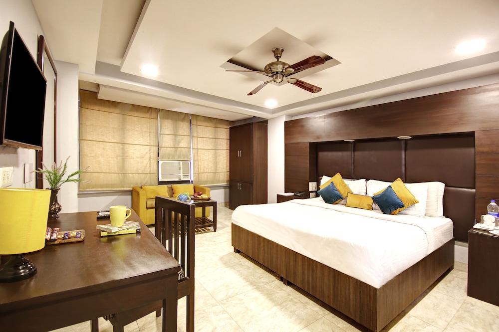 Super Deluxe Room - Photo 13