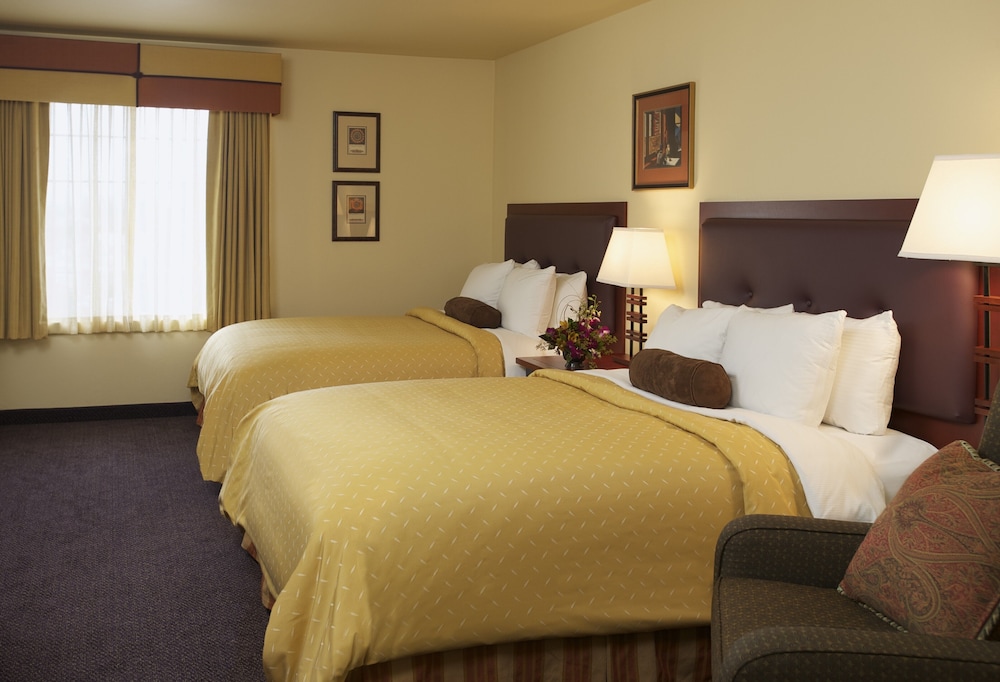 Grand Suite with Balcony photo 3