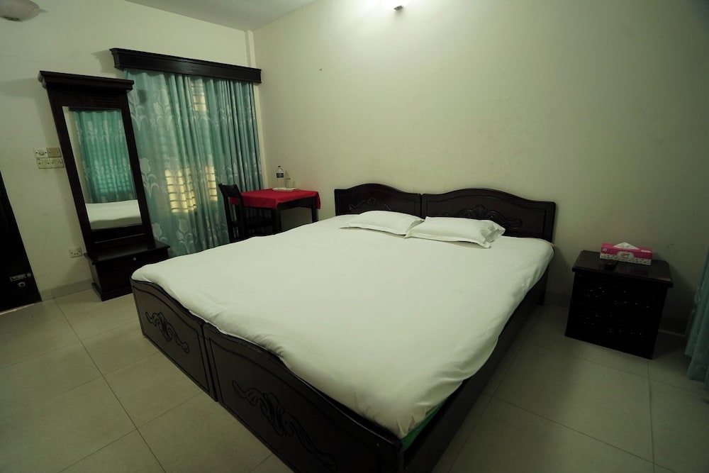Deluxe Double Room, Balcony, City View photo 3