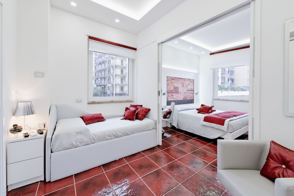 Superior Quadruple Room photo 2