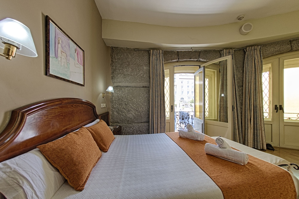 Superior Double Room (Exterior) - Photo 12
