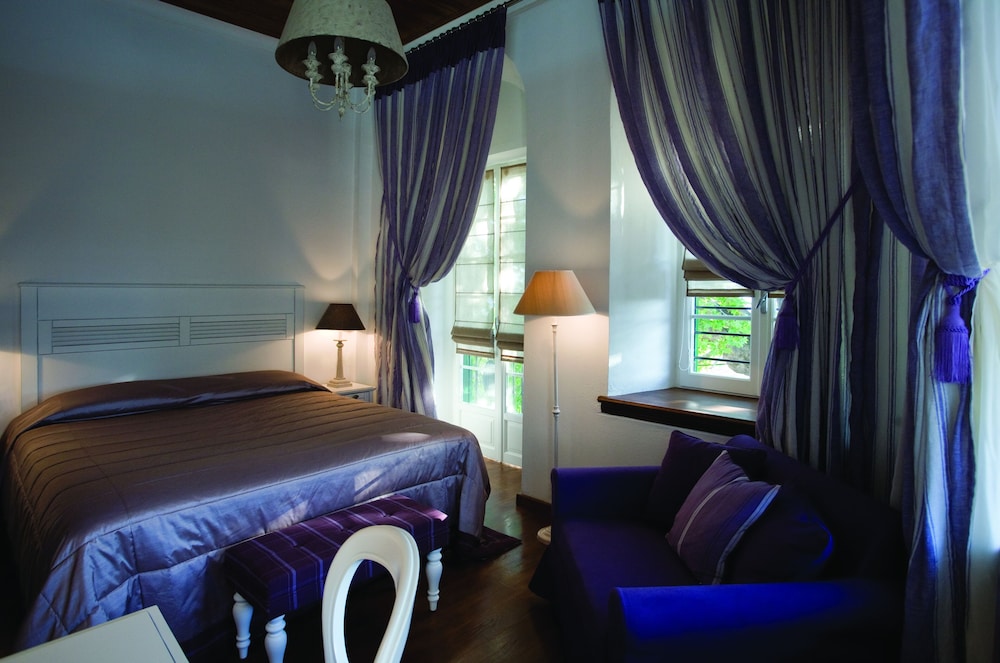 Standard Triple Room - Photo 1