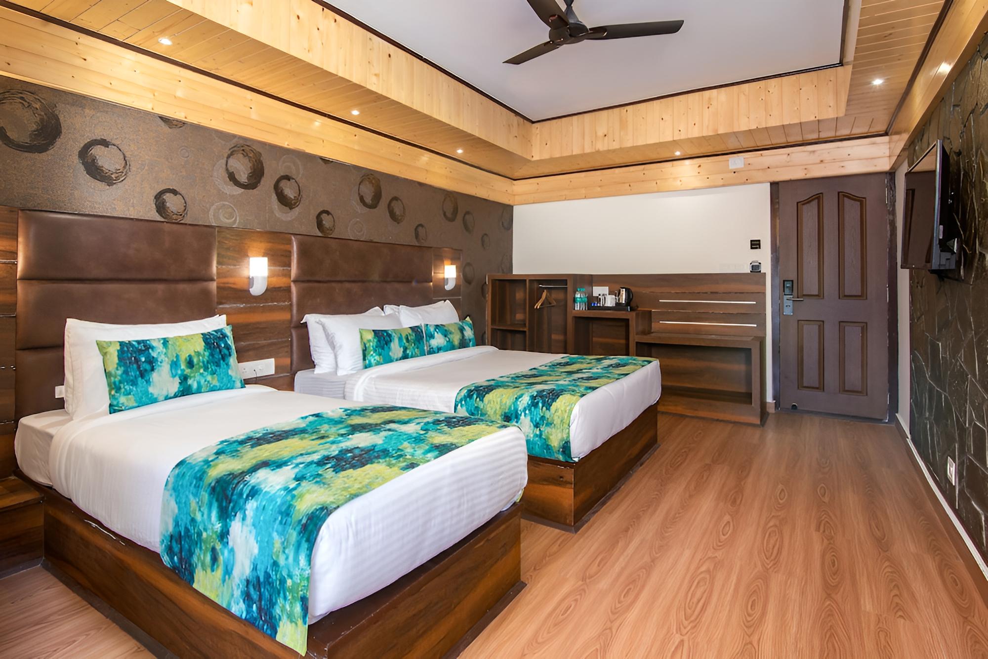 Deluxe Triple Room - Photo 7